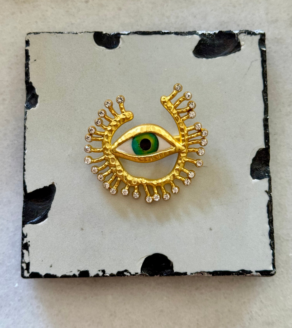 Emerald Gaze Brooch