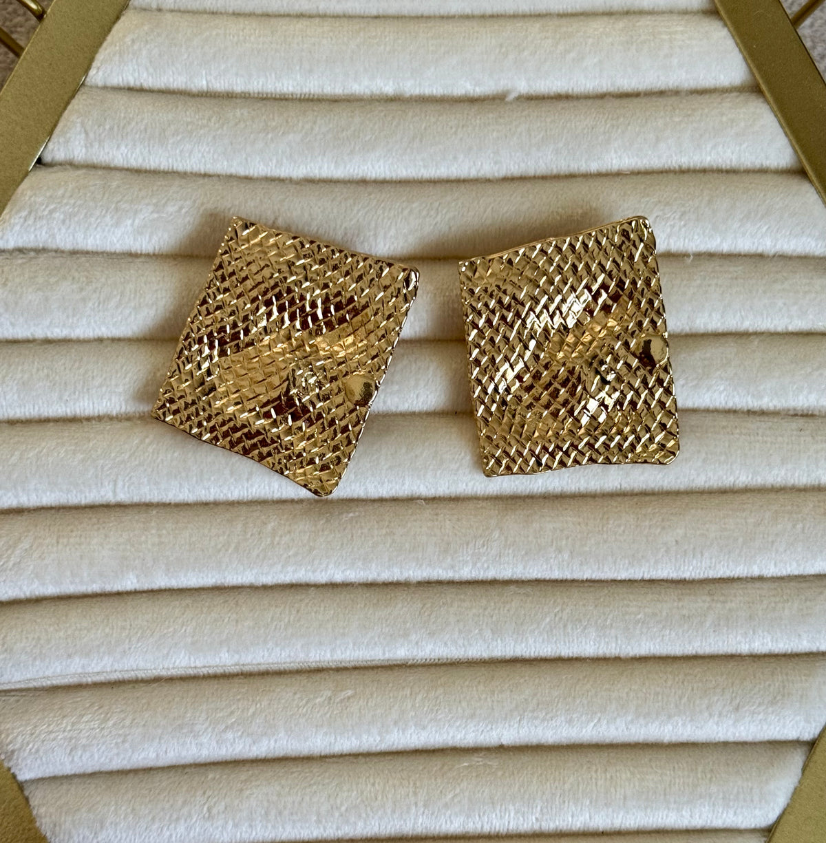 Gold-10