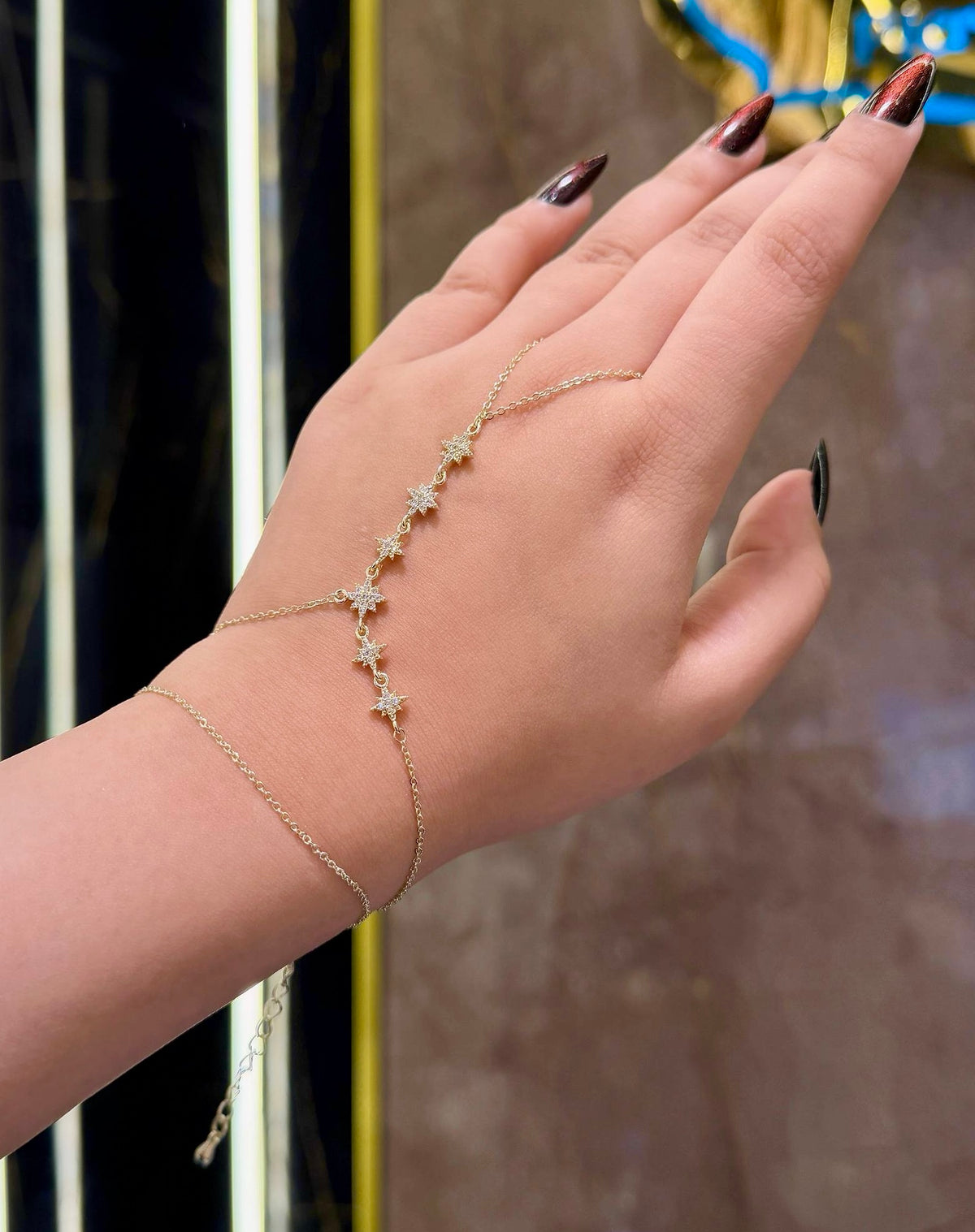 Handchain 35