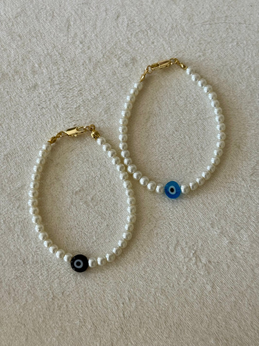 Charm Eye Bracelet