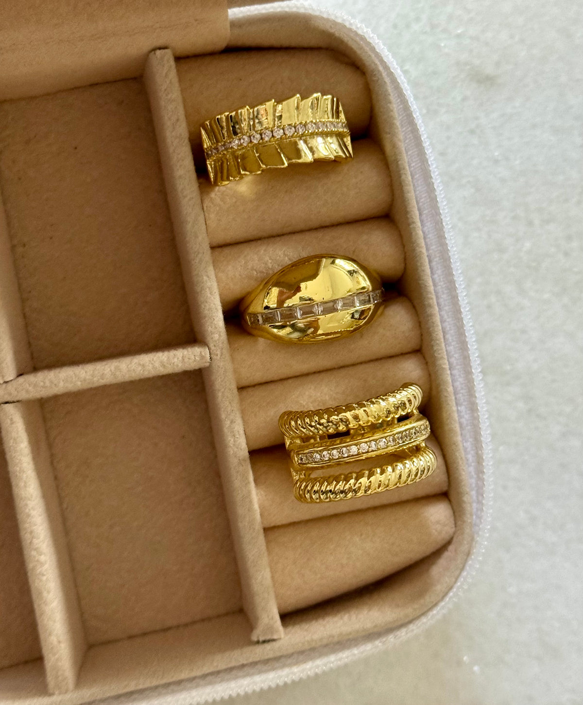 Ring-61
