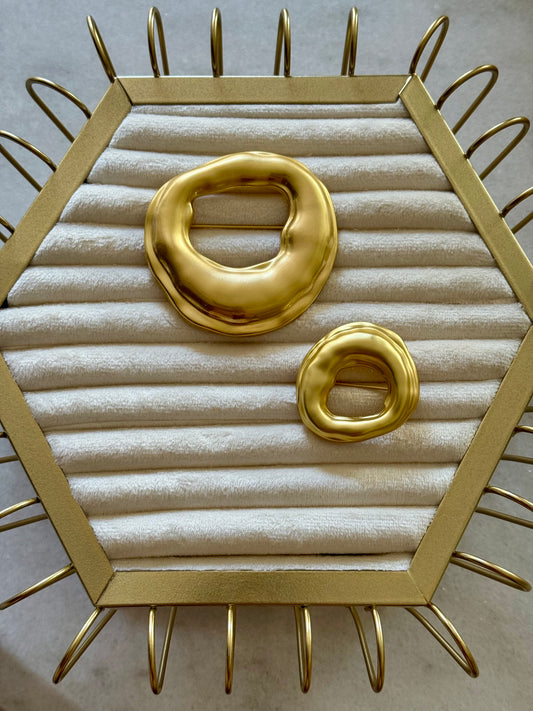 Sculpted Halo Brooch