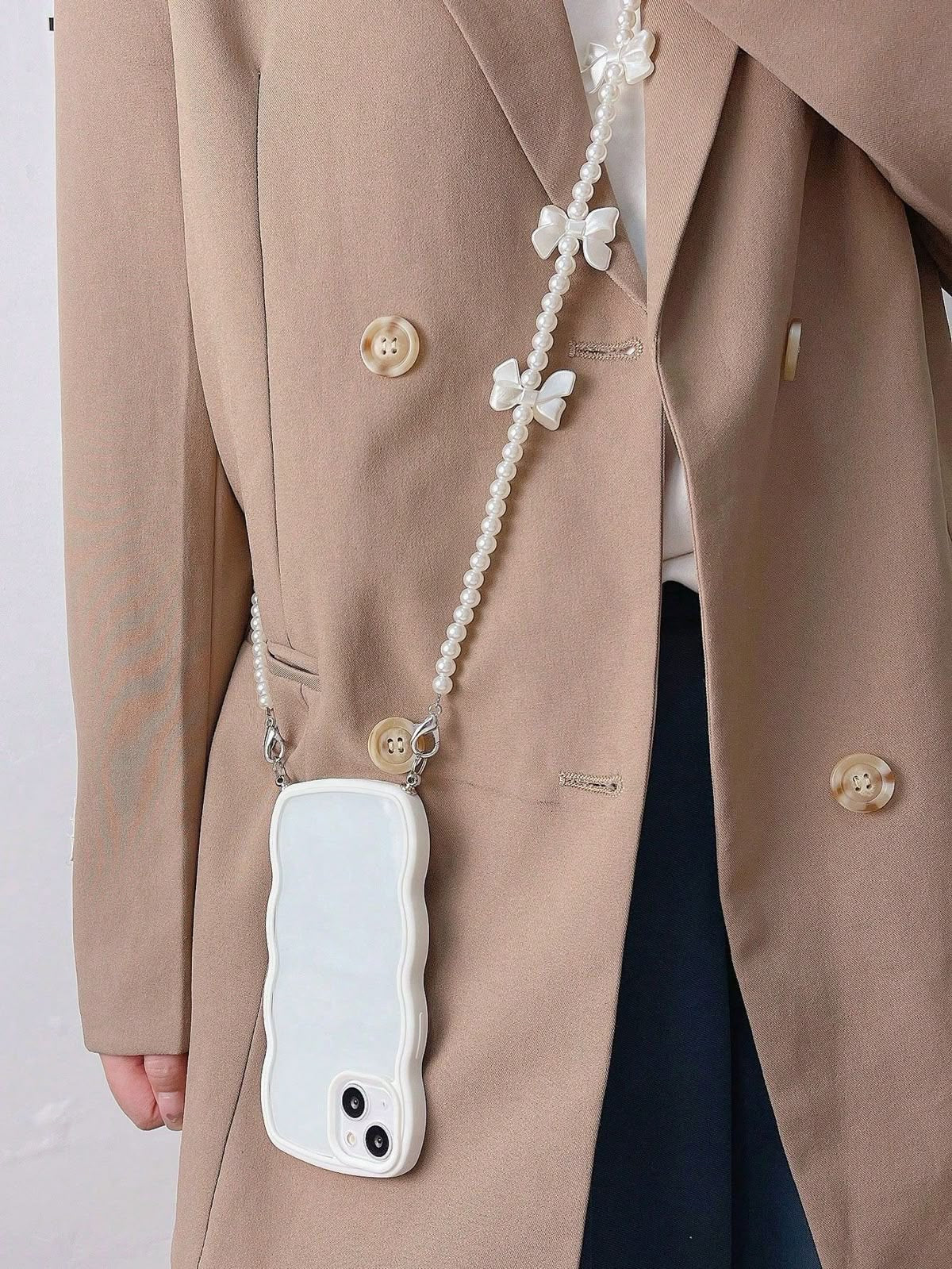 Butterfly Pearl Mobile Cord