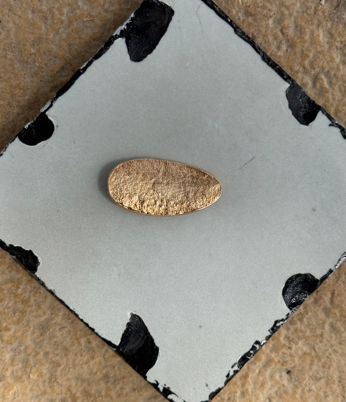 Sculpted Oval Brooch