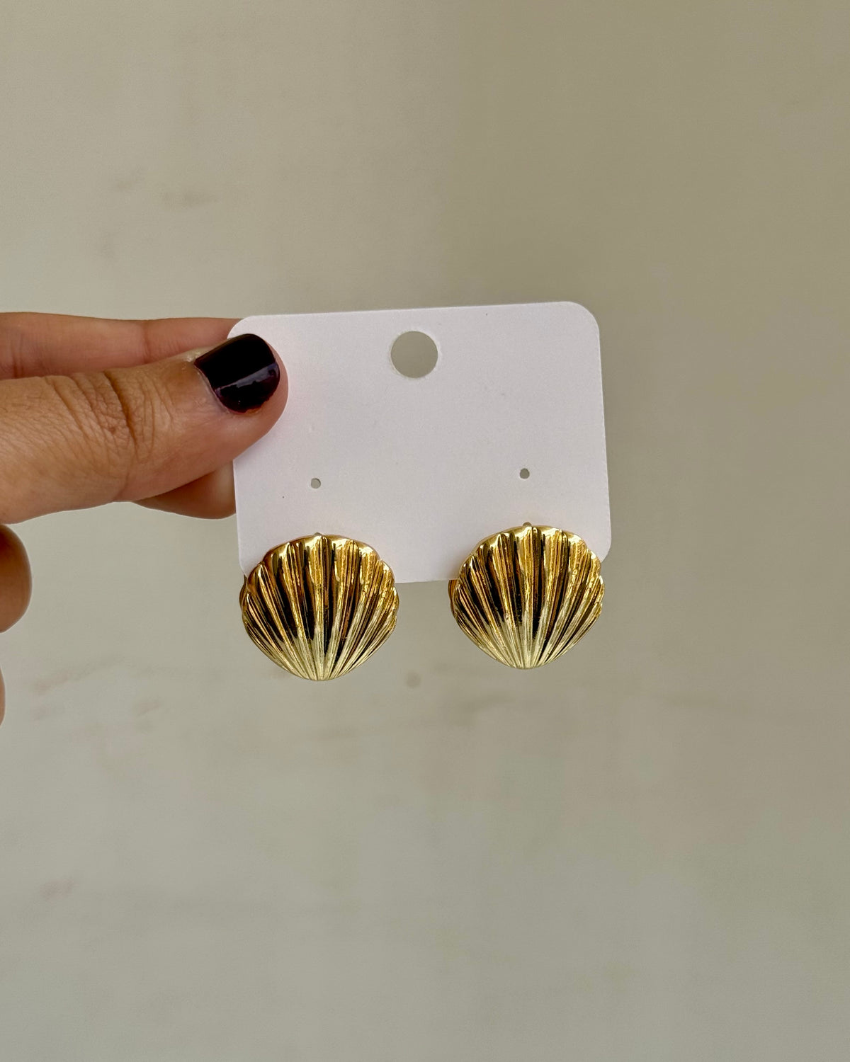 Shell Glow Earrings
