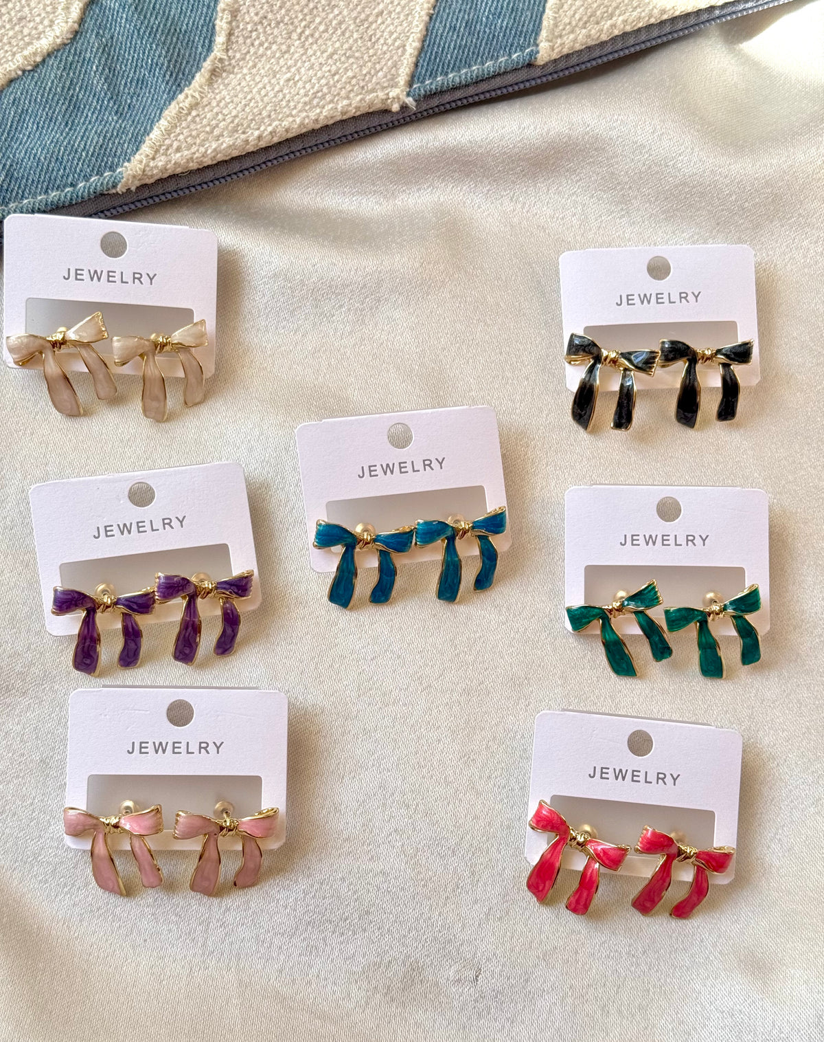 Sweet Bow Earrings